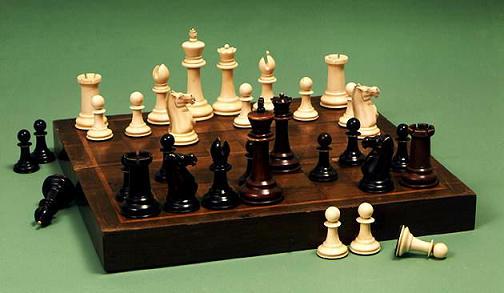 Классические шахматные фигуры. Слоновая кость. Англия.